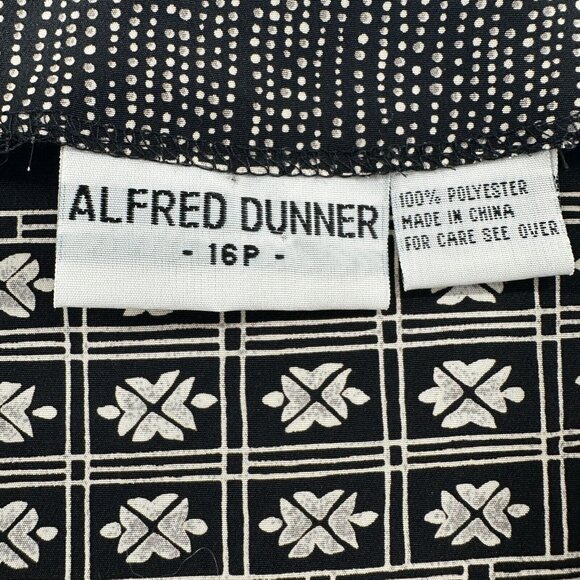 Alfred Dunner Womens Top 16 Petite Black Striped Short Sleeve Button Front Shirt - Picture 4 of 8